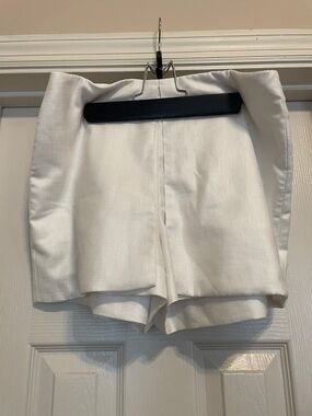 BCBGMaxAzria White High-Waist Tailored Shorts